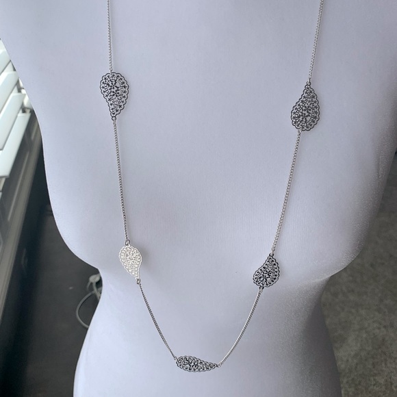 Silver necklace - Picture 1 of 3